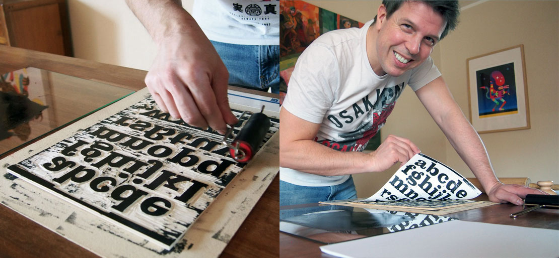 Felix Braden bei der Gestaltung von Holzdrucken für die Schriftart Kontiki