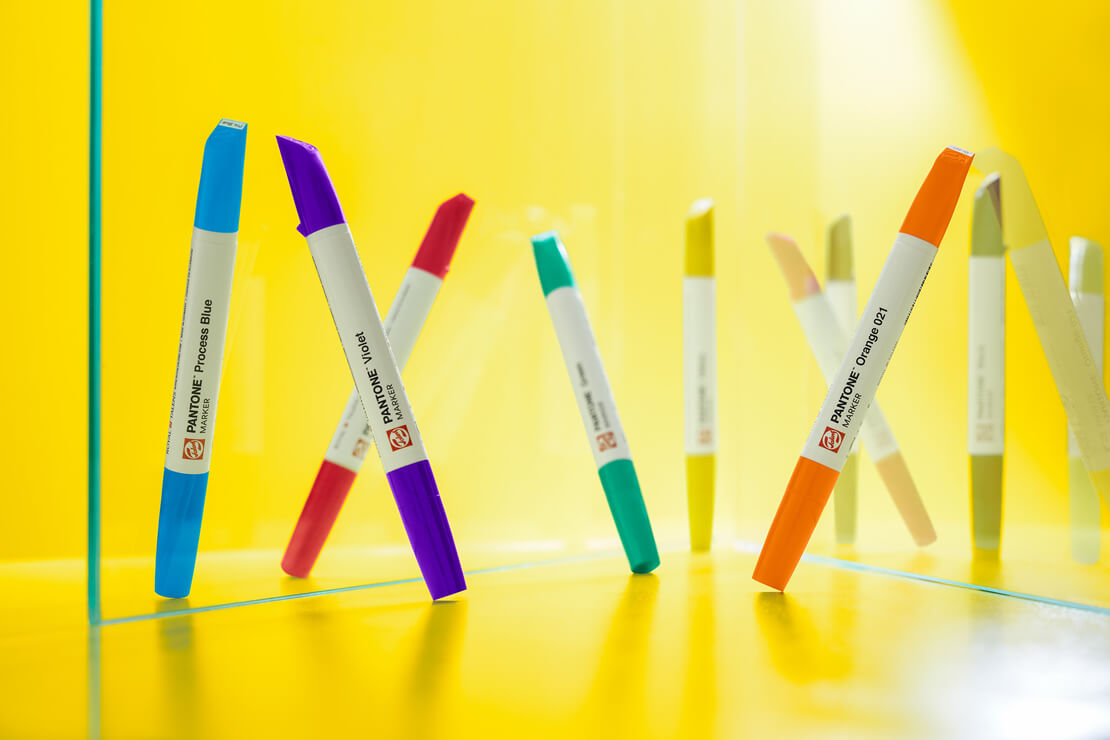 Marker-Stifte in Pantone-Farben